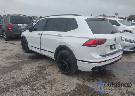 2024 Volkswagen Tiguan 2.0T Se R-Line Black z USA, uszkodzony, nr VIN 3VVCB7AX9RM012087